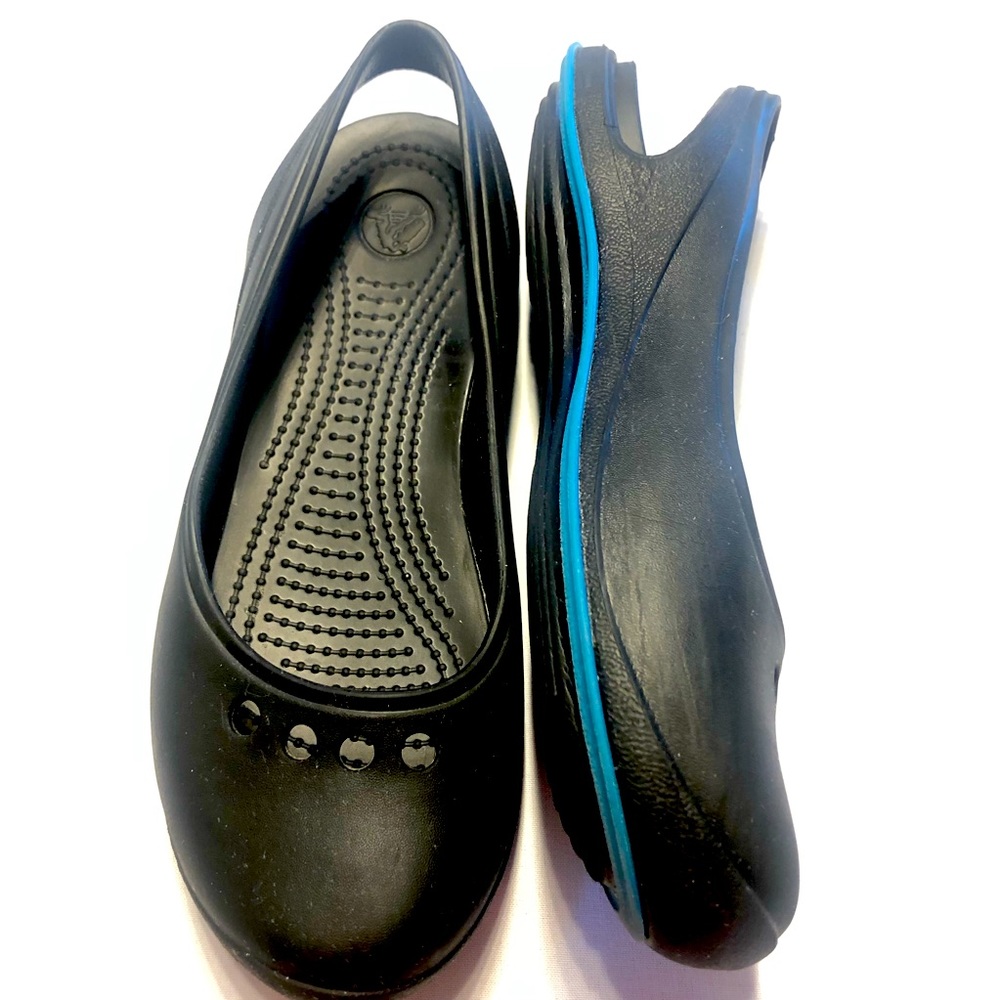 Crocs Teal and Black Sling-Back Flat